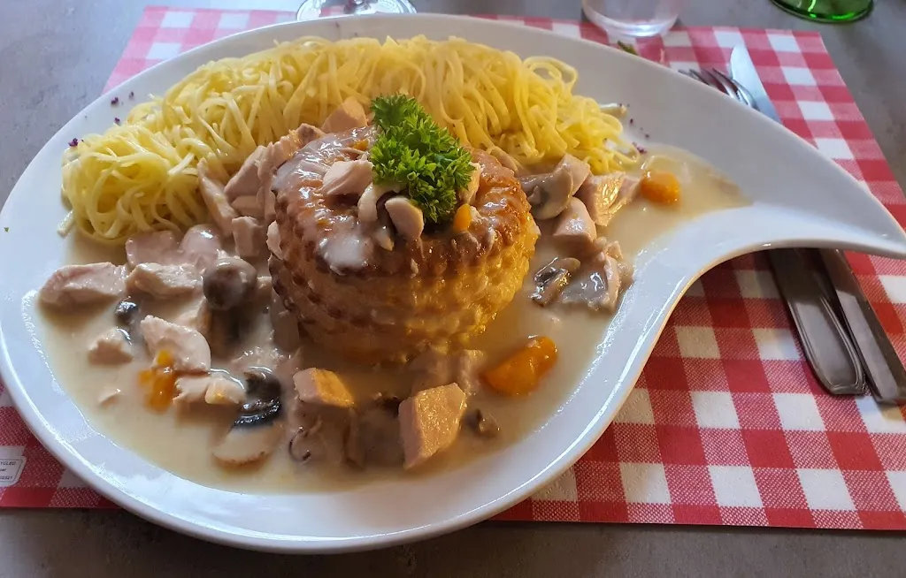 Colette BIRGENTZLEN_Café De La Couronne_Masevaux-Niederbruck_review