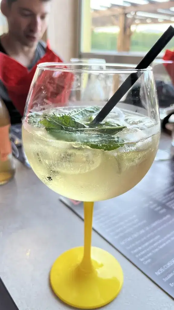 Véronique Quiquerez_Restaurant - Seigneurie-Leval 90_Leval_review