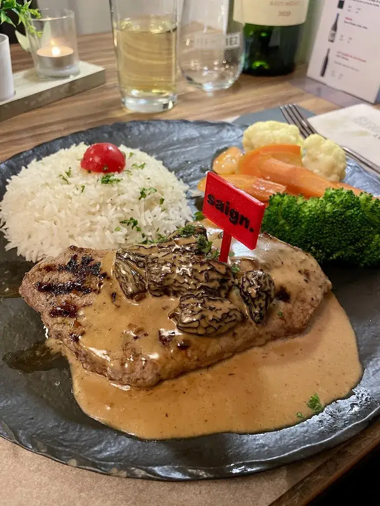 Maurizio P._Restaurant Pro-tennis_Marly_avis