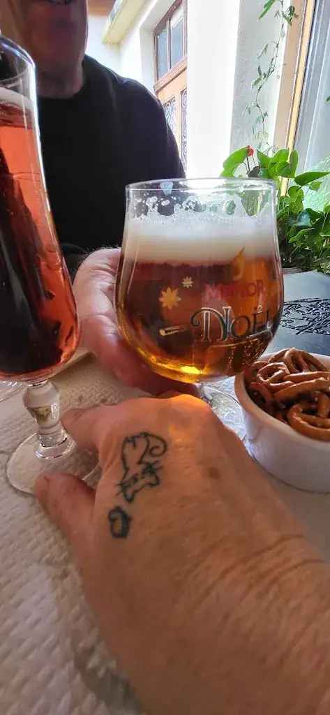 Pascale Spadaro_Restaurant Aux Deux Clés_Schwenheim_review