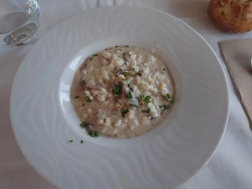 Melissa Spano_Le Merelis_Méréville_review