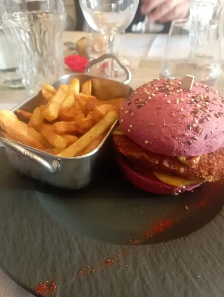 Aurore L'HOMME_Domaine Malar_Guillerval_reseña