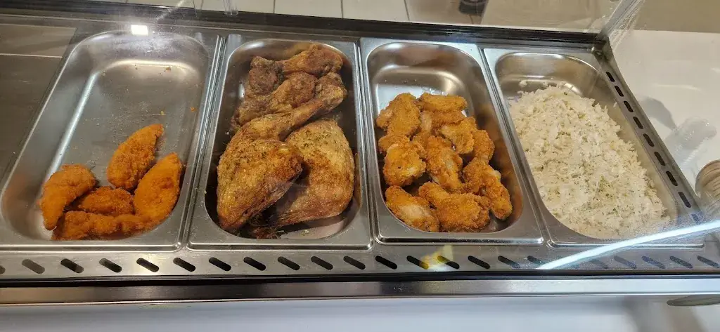 Nadlay chickens_Angerville_slider_image_3