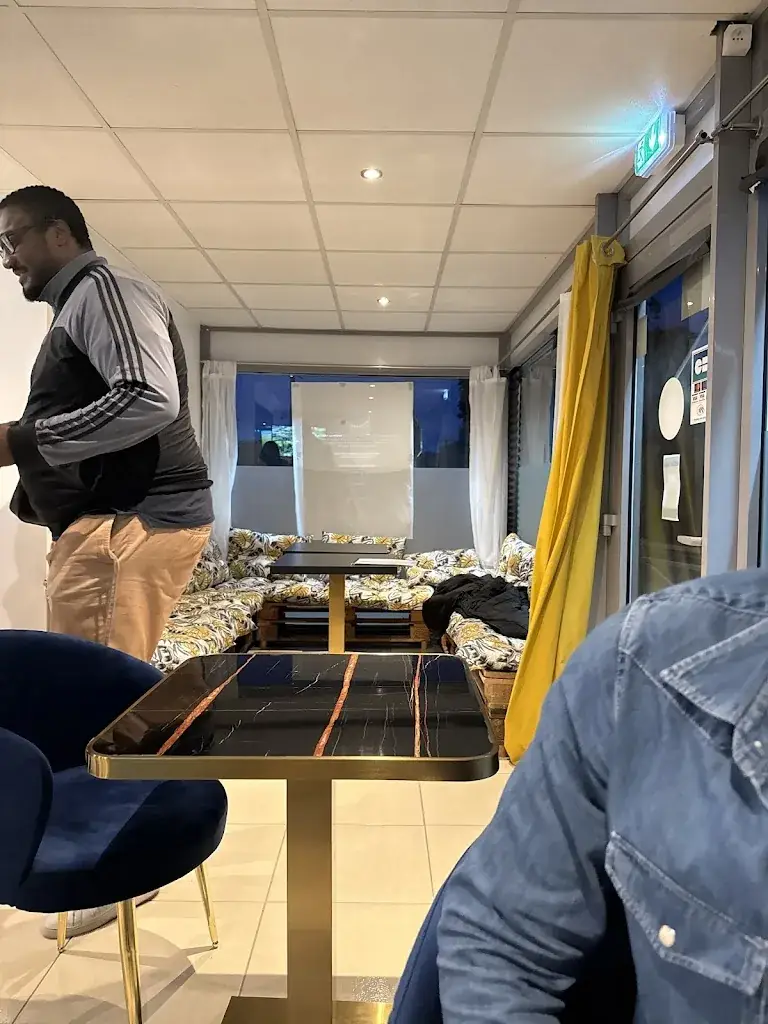 Lyv Do_L&J LOUNGE_Saclas_review