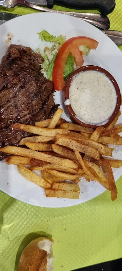 Florian Bart_Restaurant bar angervillois_Angerville_review