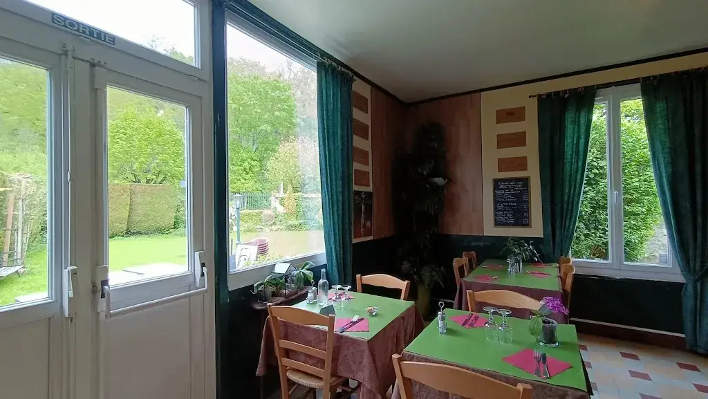 Le Tire Bouchon_Boigneville_slider_image_3