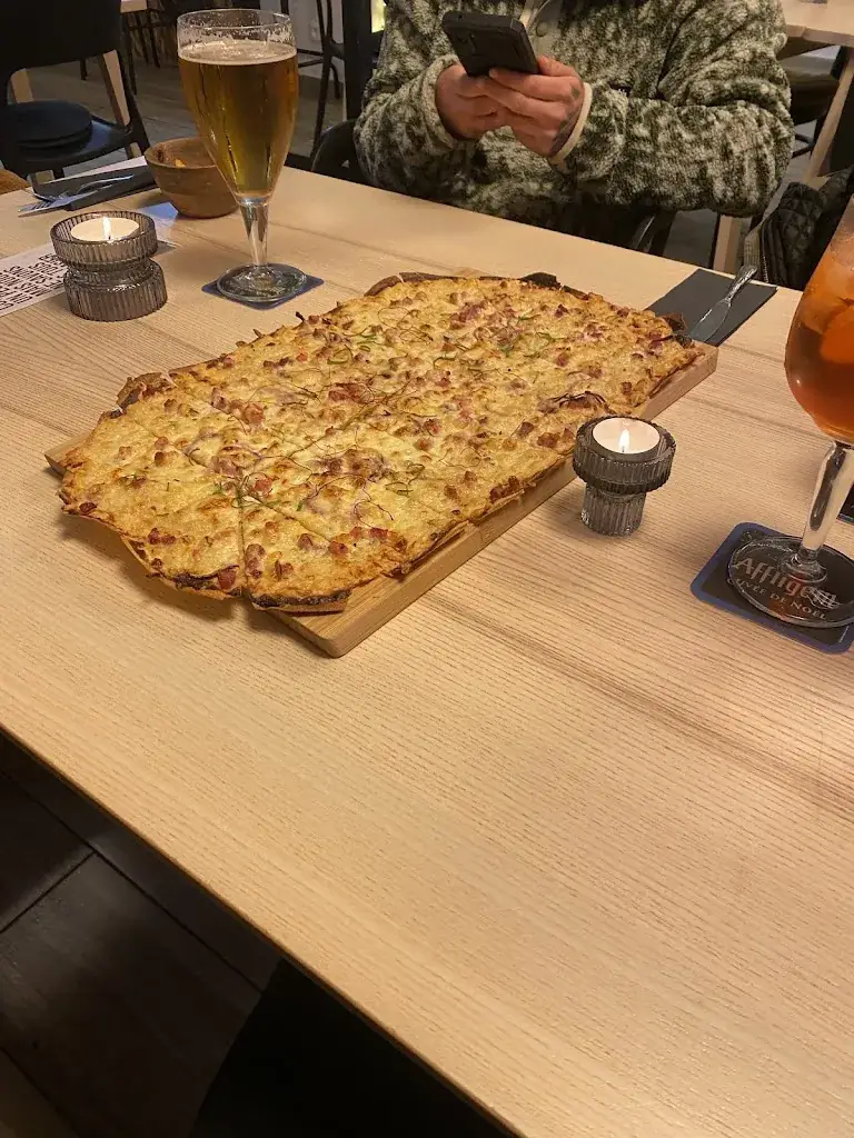 DerMo_La Petite Moselle_Berviller-en-Moselle_review