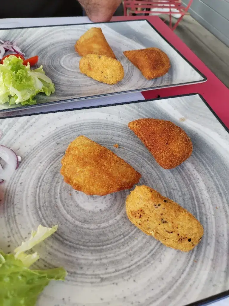 michele fauvel_La Baraka_Moosch_review