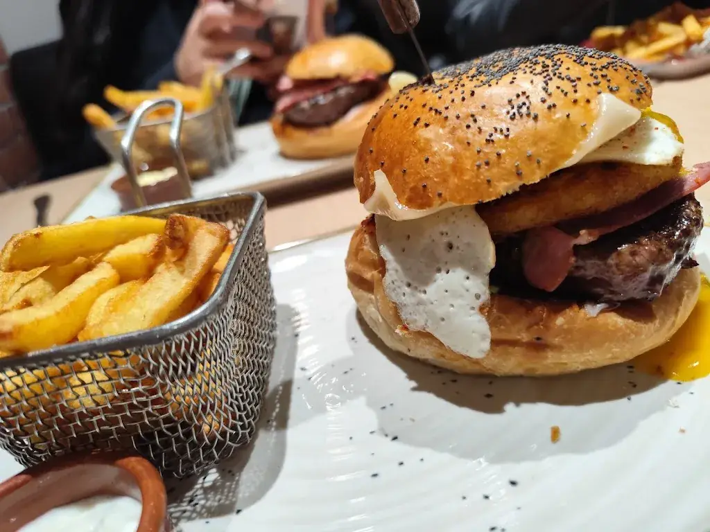 Burger Et Traditions restaurante en Montbrison