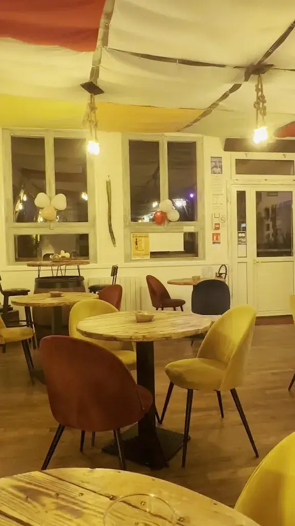 Rincón Latino_Montmédy_slider_image_2