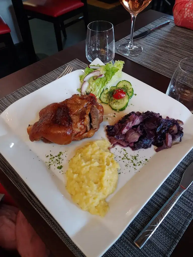 Restaurant l'Alcazar_Montmédy_slider_image_2