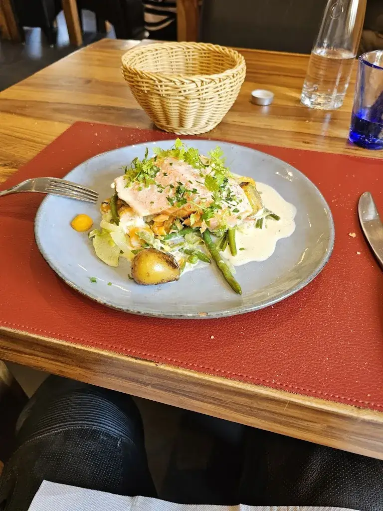 Peter Edwards_Restaurant La Grange_Avioth_review