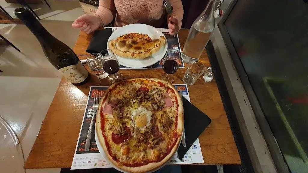 Laszlo Gyalog_Le Lorenzo_Der_review