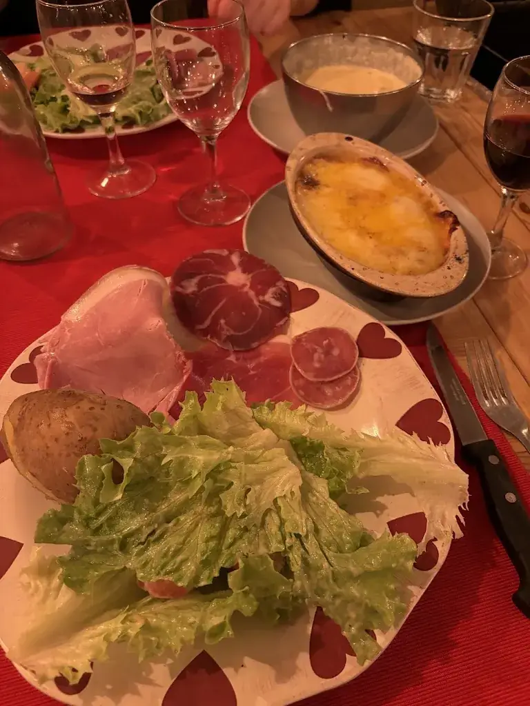 UME G_Chez les fondus Montbrison_Montbrison_review