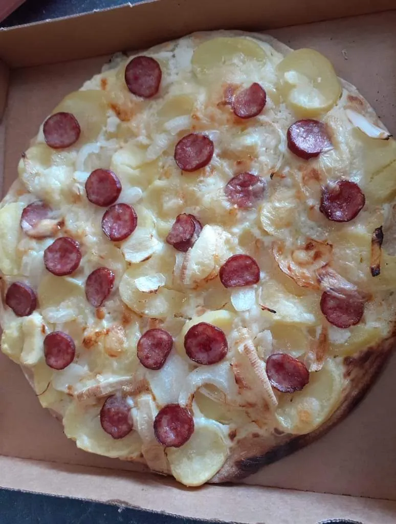 Camion Pizza Time S restaurant in Ceffonds