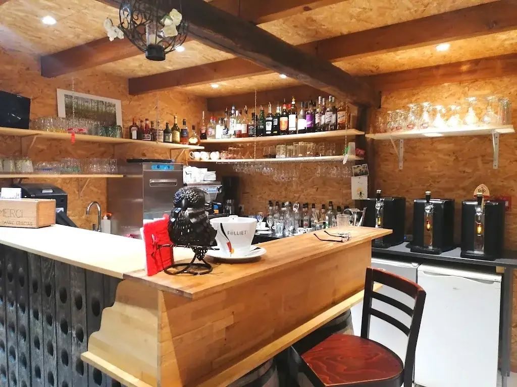 LE BONHEUR DES GOURMANDS restaurant à Der