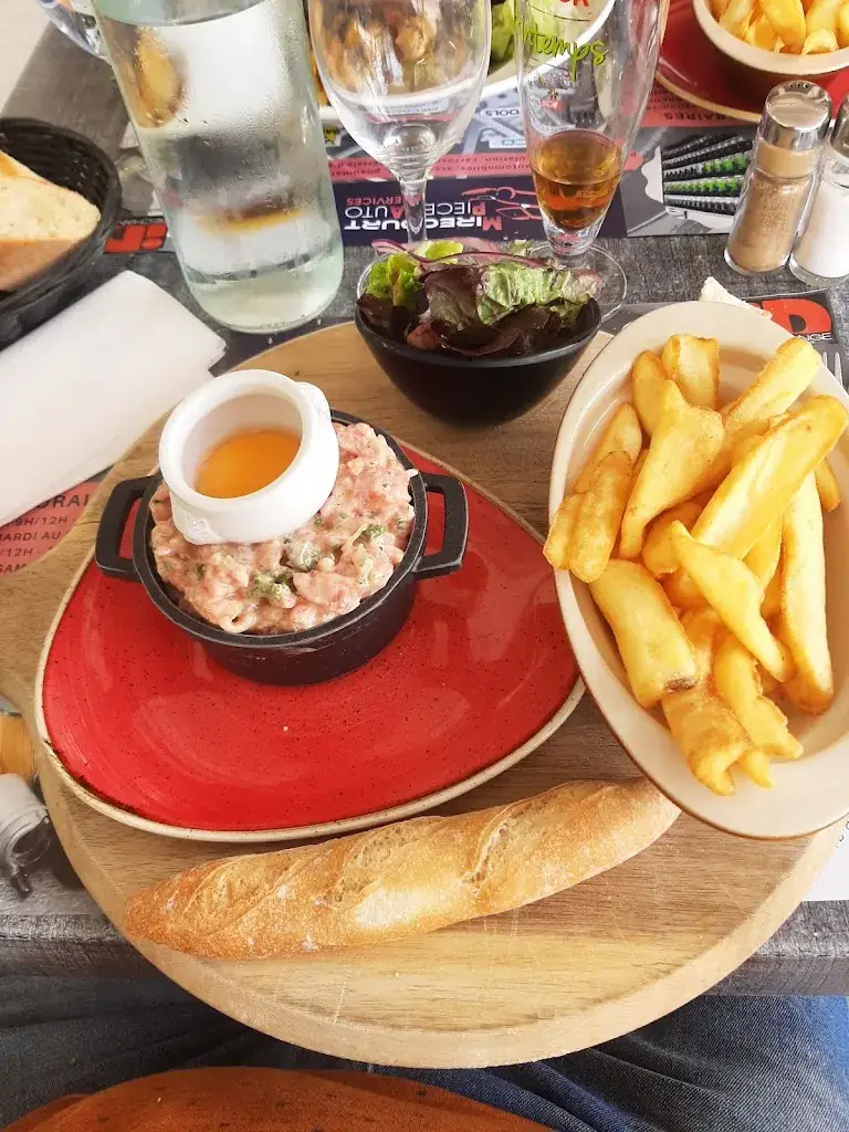 Menu_Restaurant l'abondance / Bar le Violon Dingue_Mirecourt_image_8