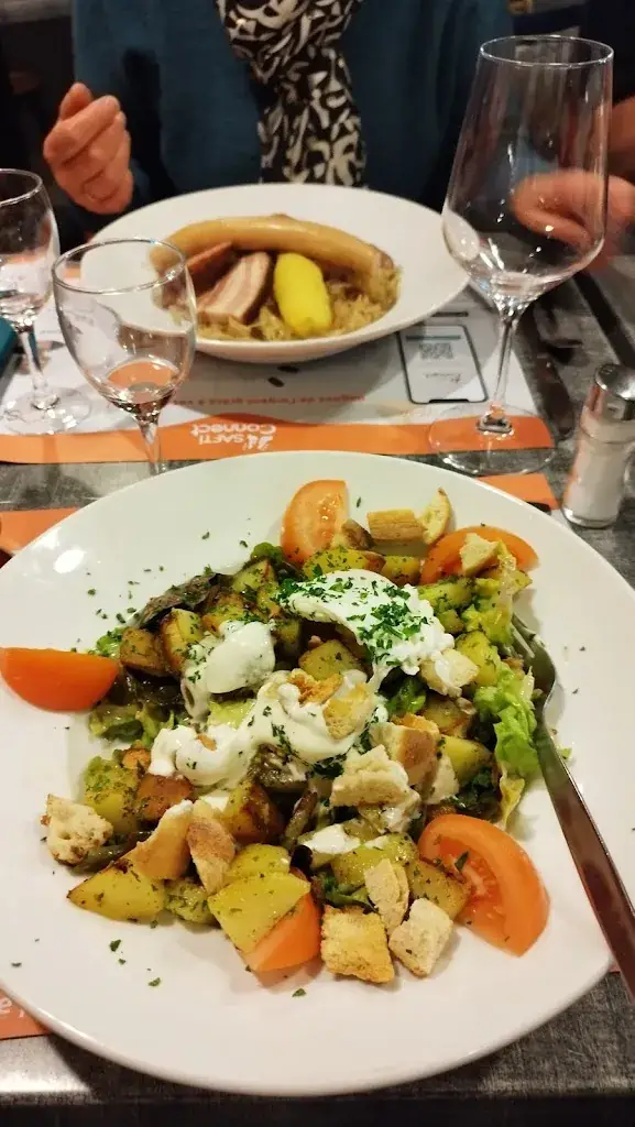 Les Ongles Jessie_Restaurant l'abondance / Bar le Violon Dingue_Mirecourt_review