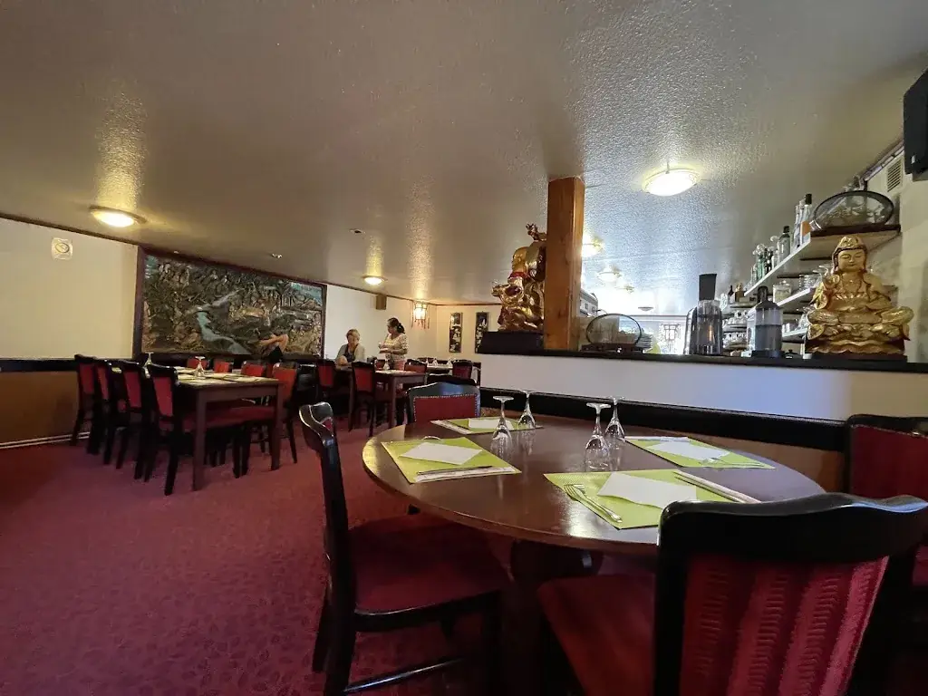 Jérôme Toulouse_Le Mandarin_Mirecourt_review