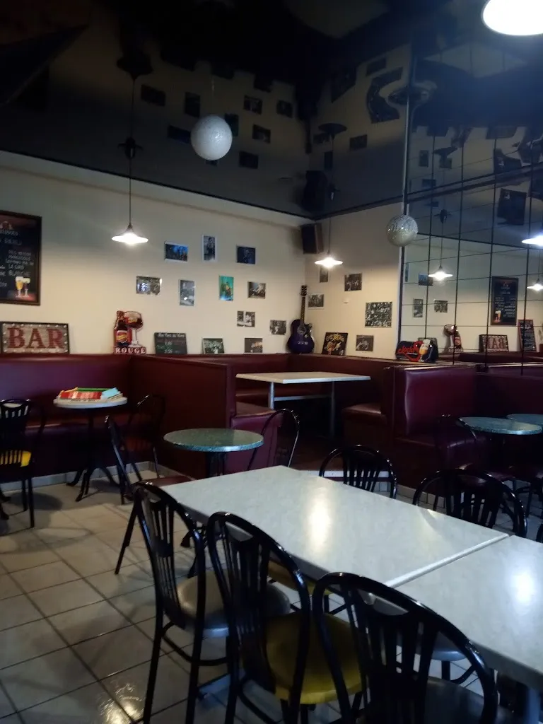 Bar la Vosgienne Restaurant in Mirecourt