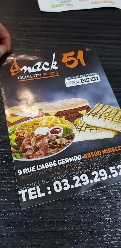 Anaelle Houel_Snack 51_Mirecourt_review