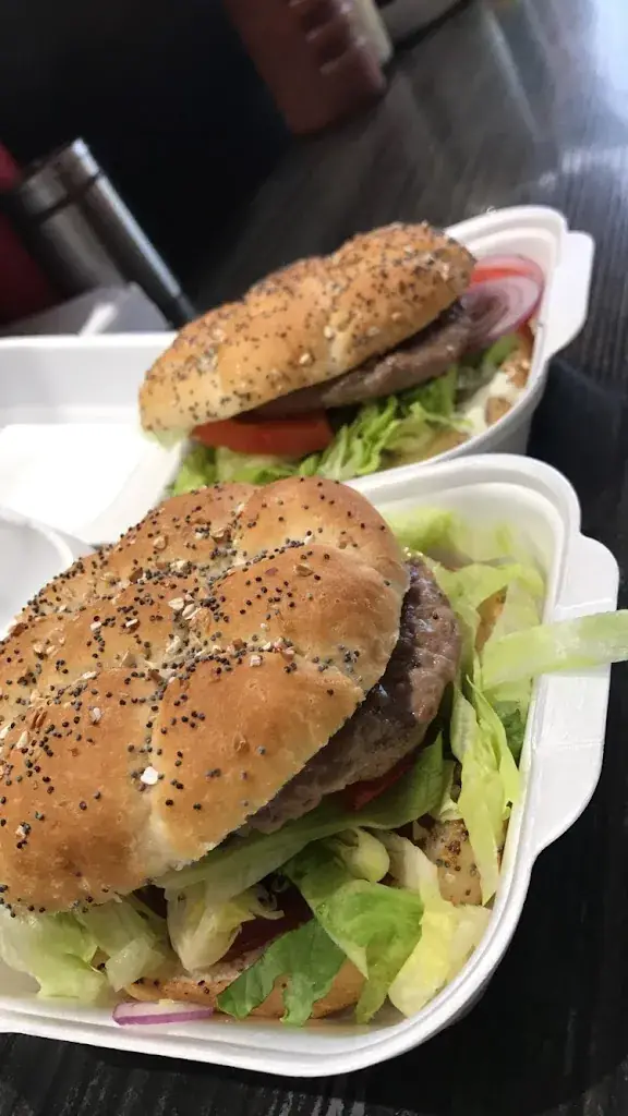 Snack 51 restaurant in Mirecourt