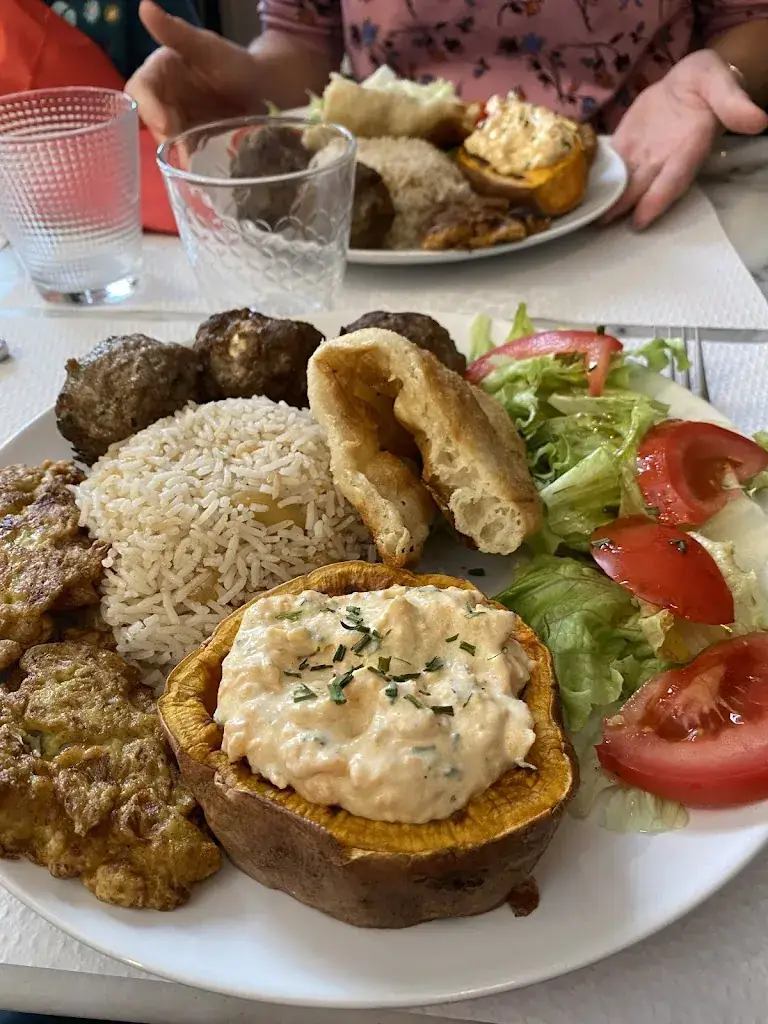 Arnaud Gillet_Au Rendez Vous_Morhange_review