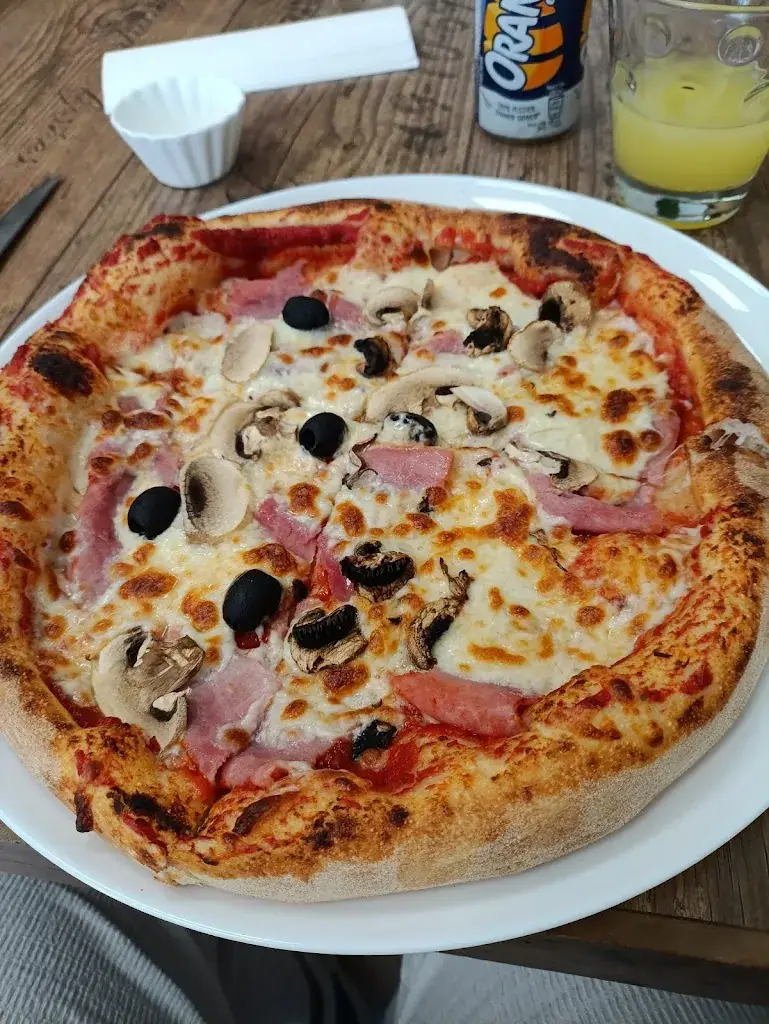 Nex Ia_La Casa Napoletana_Morhange_review