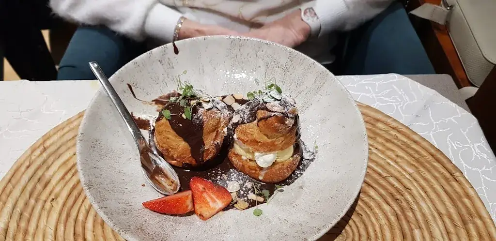 Chez Claire Koenig_Freybouse_slider_image_3