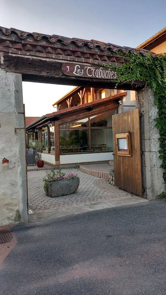 Eric Pestre_Auberge les Trabuches_Saint-Romain-le-Puy_review