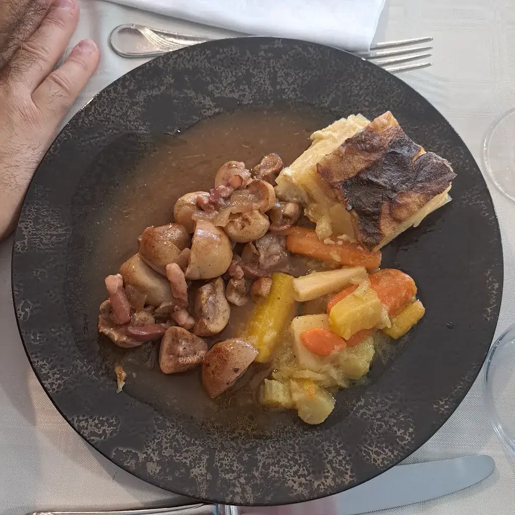 Menü_Le Grand Condé - hôtel-restaurant-traiteur_Montmirail_Bild_5