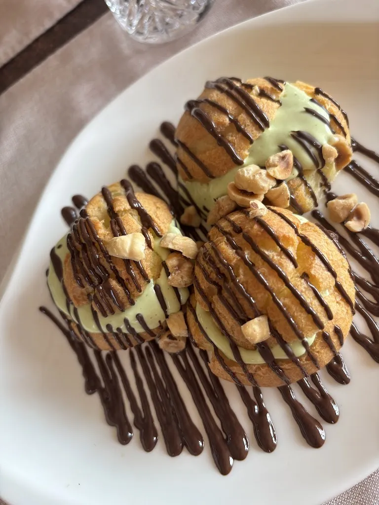 Le Chandelier_Montmirail_slider_image_2