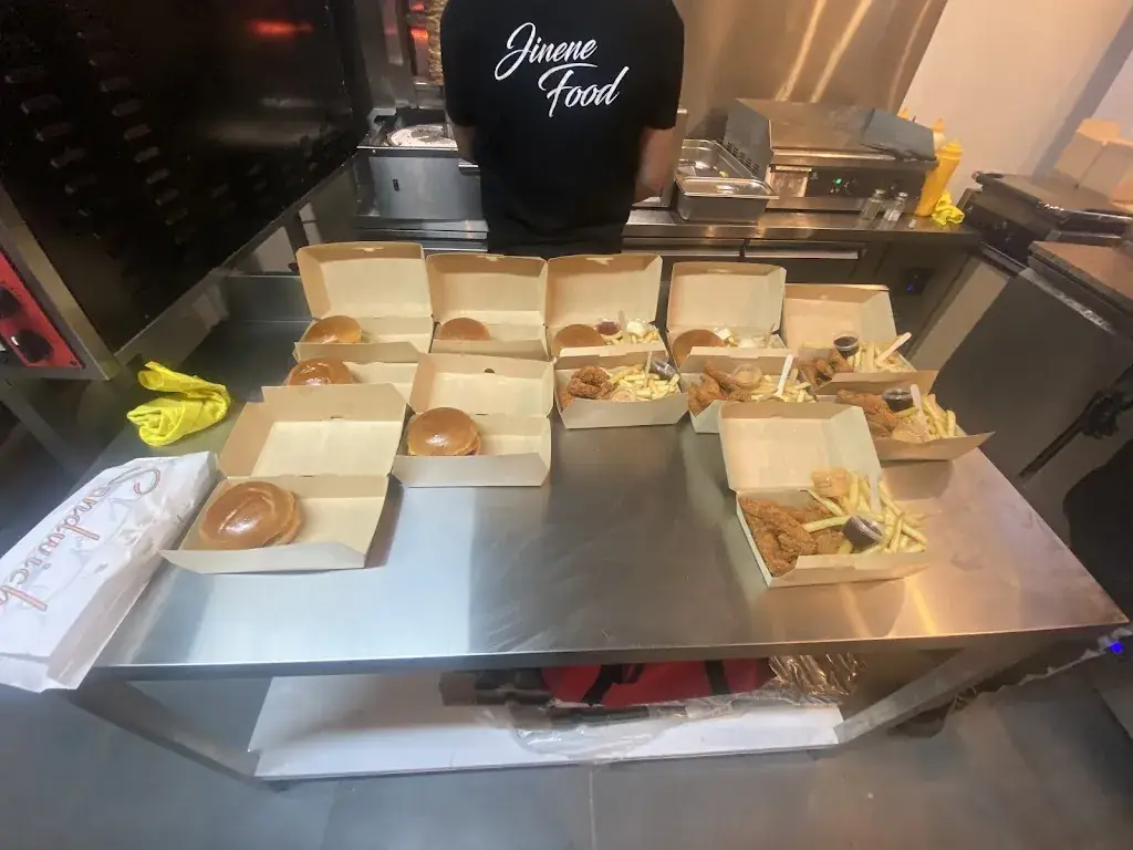 Jinene FOOD MONTMIRAIL_Montmirail_slider_image_2