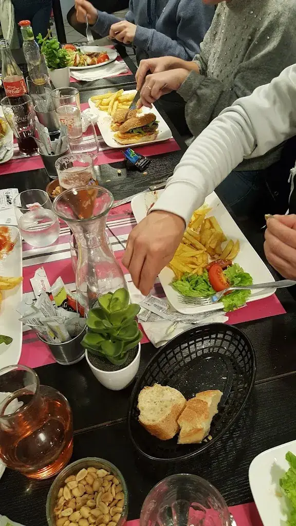 Menu_Restaurant La Conviviale_Montmirail_image_9