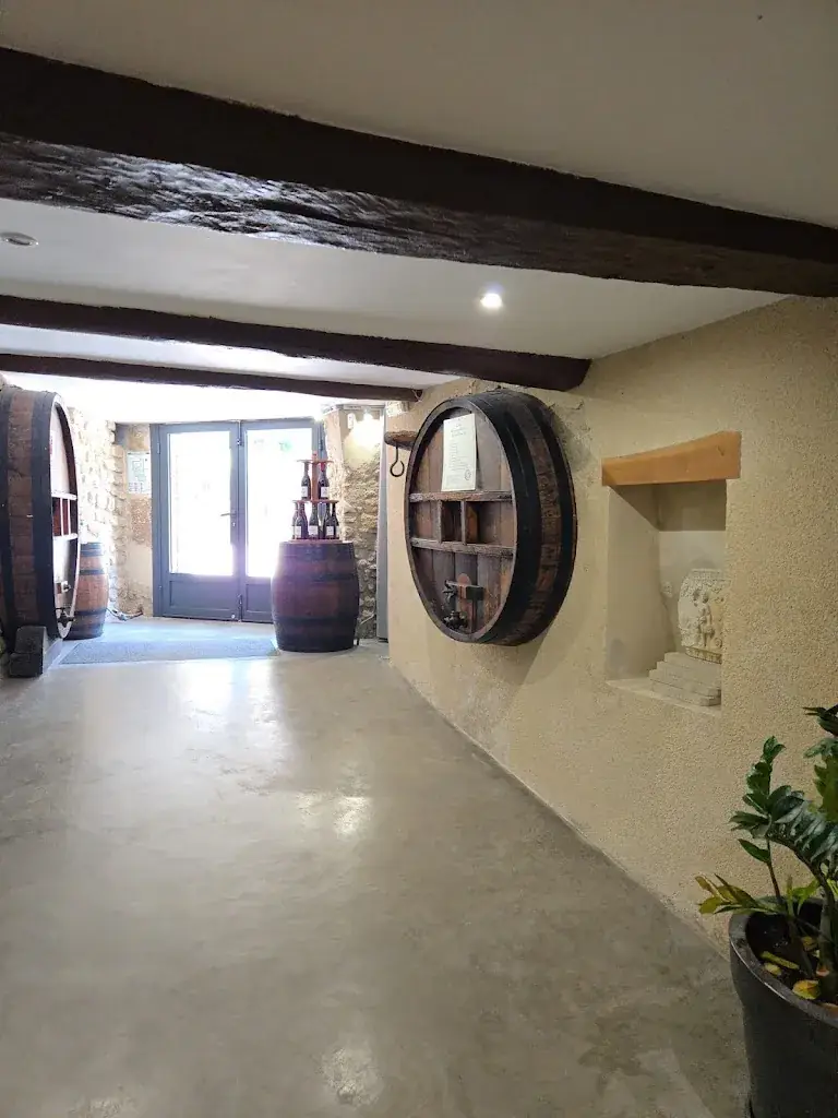 Mg-Expertise Bureau d'expertises immobilières_Château de Montmirail_Vacqueyras_review