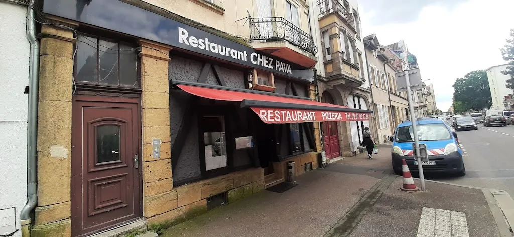 CHEZ PAVA_Metz_slider_image_1