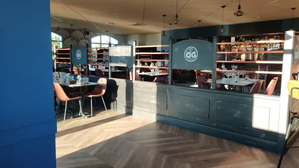 Julian Billen_Brasserie le QG_Savigneux_review