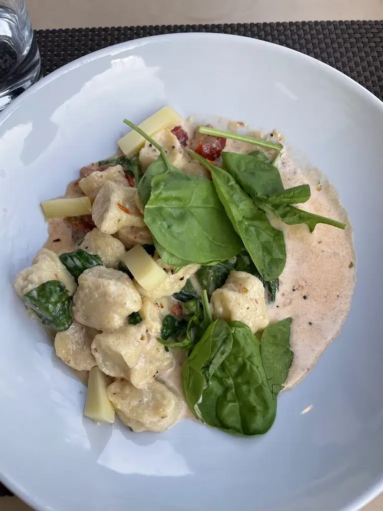 Anaïs Schlienger_L'Ours De Mutzig_Mutzig_review