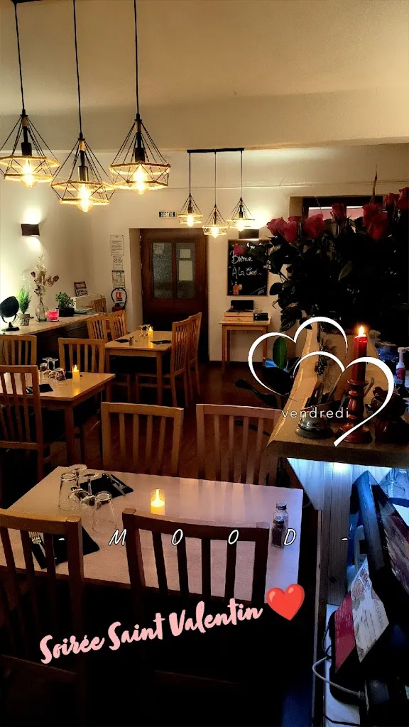 Restaurant À la Croisée_Saint-Marcellin-en-Forez_slider_image_1