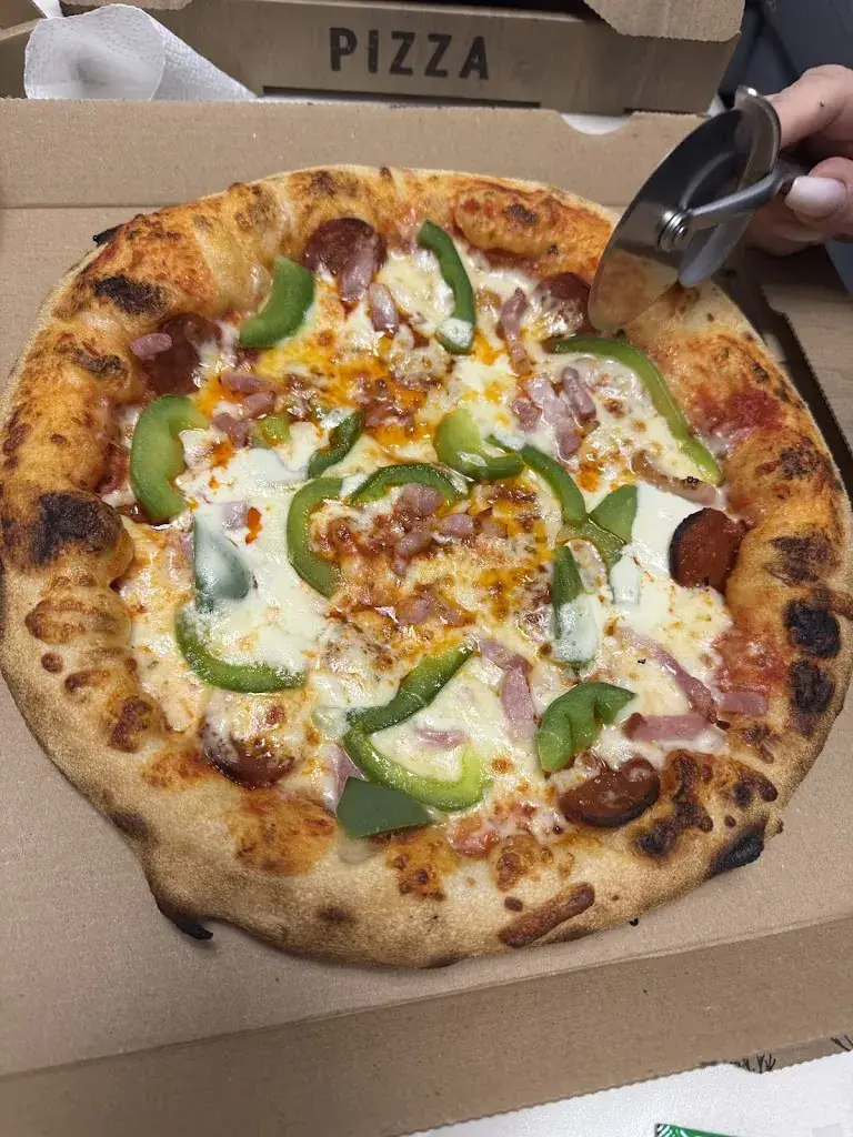 LA PIZZ’ Nilvange restaurante en Nilvange