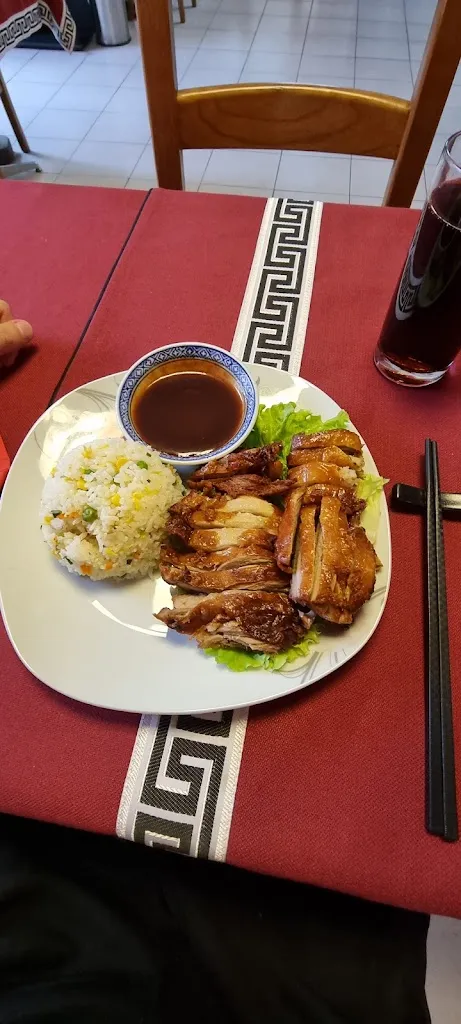 alan jordi_Restaurant Hwa Wei Yuan_Moutier_review