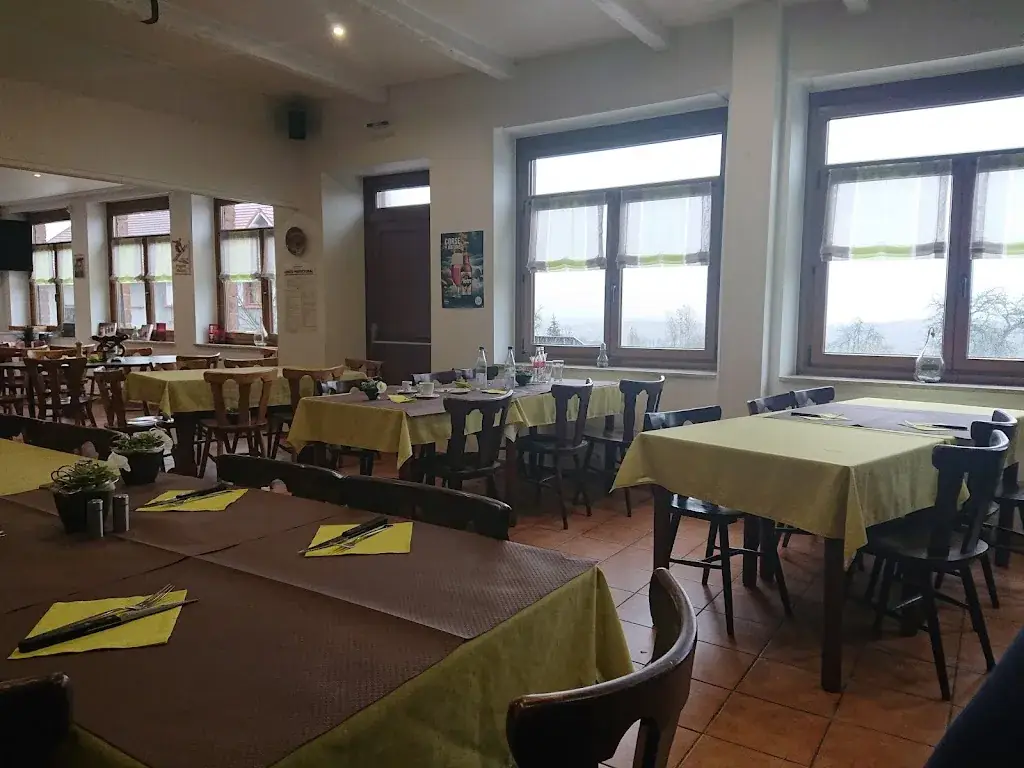 Hôtel Restaurant Belle Vue restaurante en Oberbronn