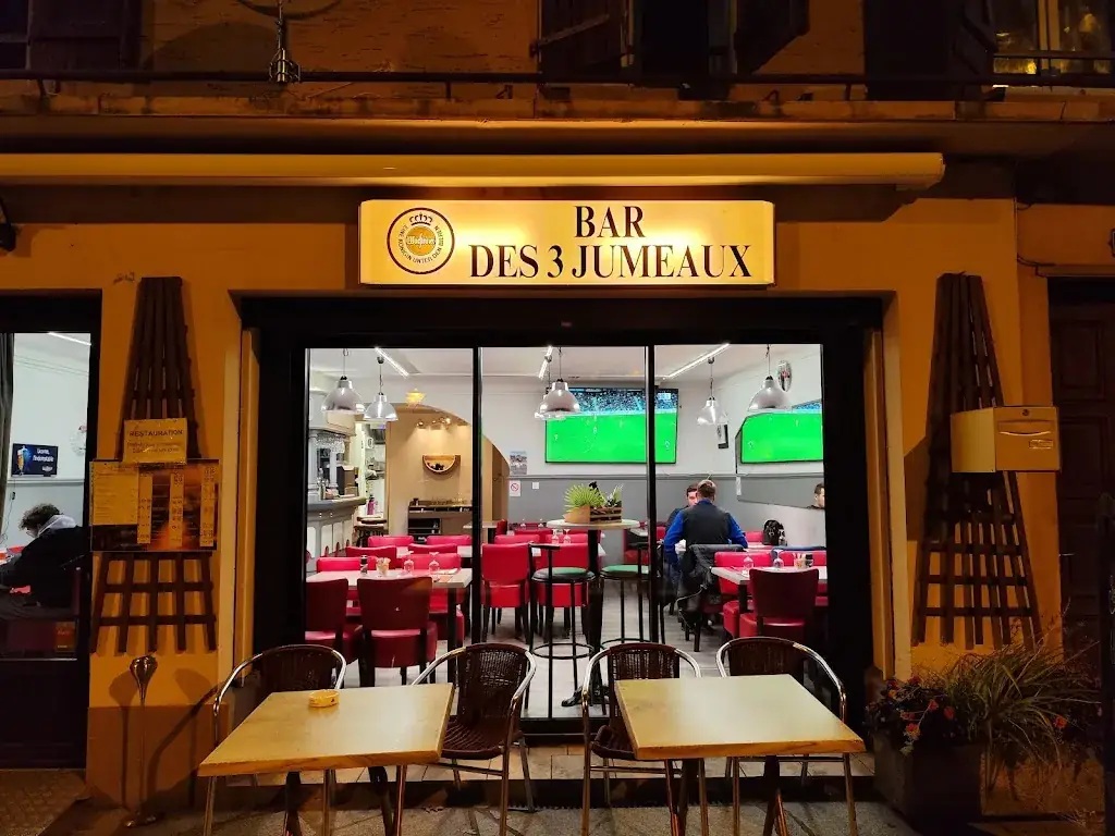 Bar.Restautant.Café des 3 Jumeaux restaurant in Moyenmoutier