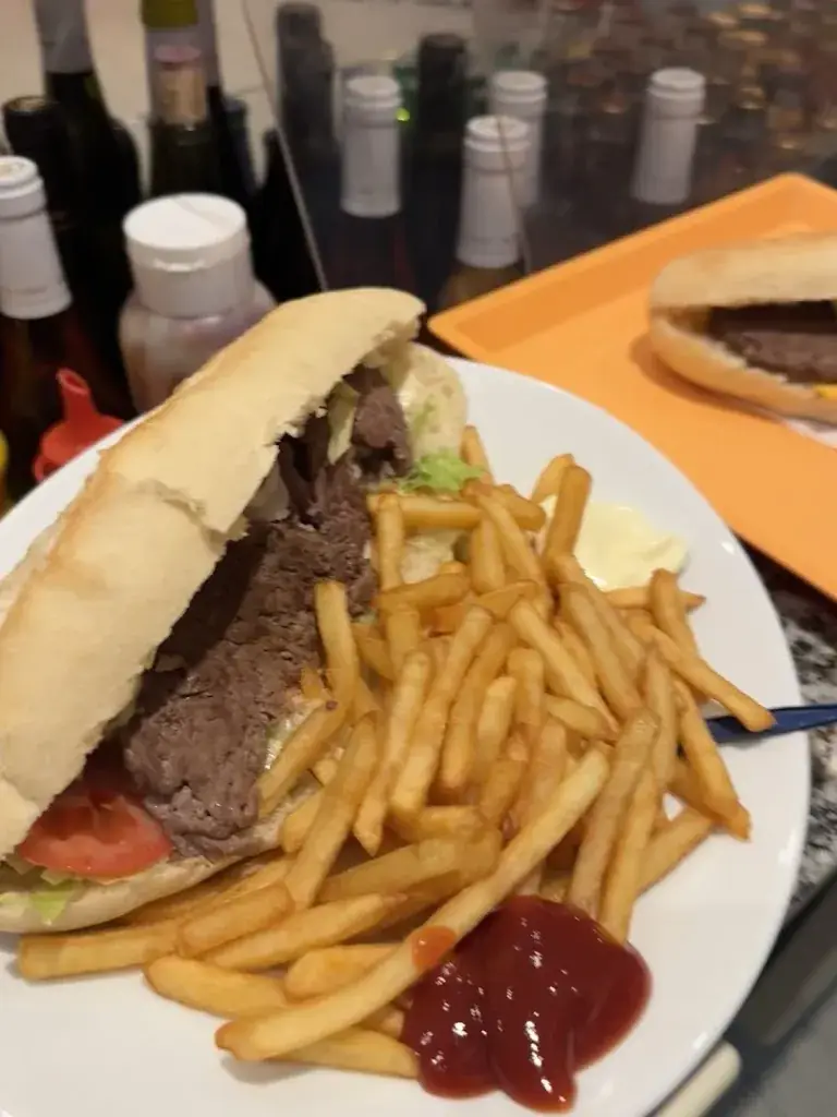 Menü_İstanbul Kebab Moyenmoutier_Moyenmoutier_Bild_5