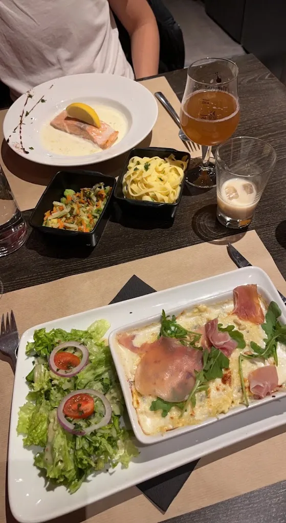 Louna __La Salle des Gardes_Senones_review