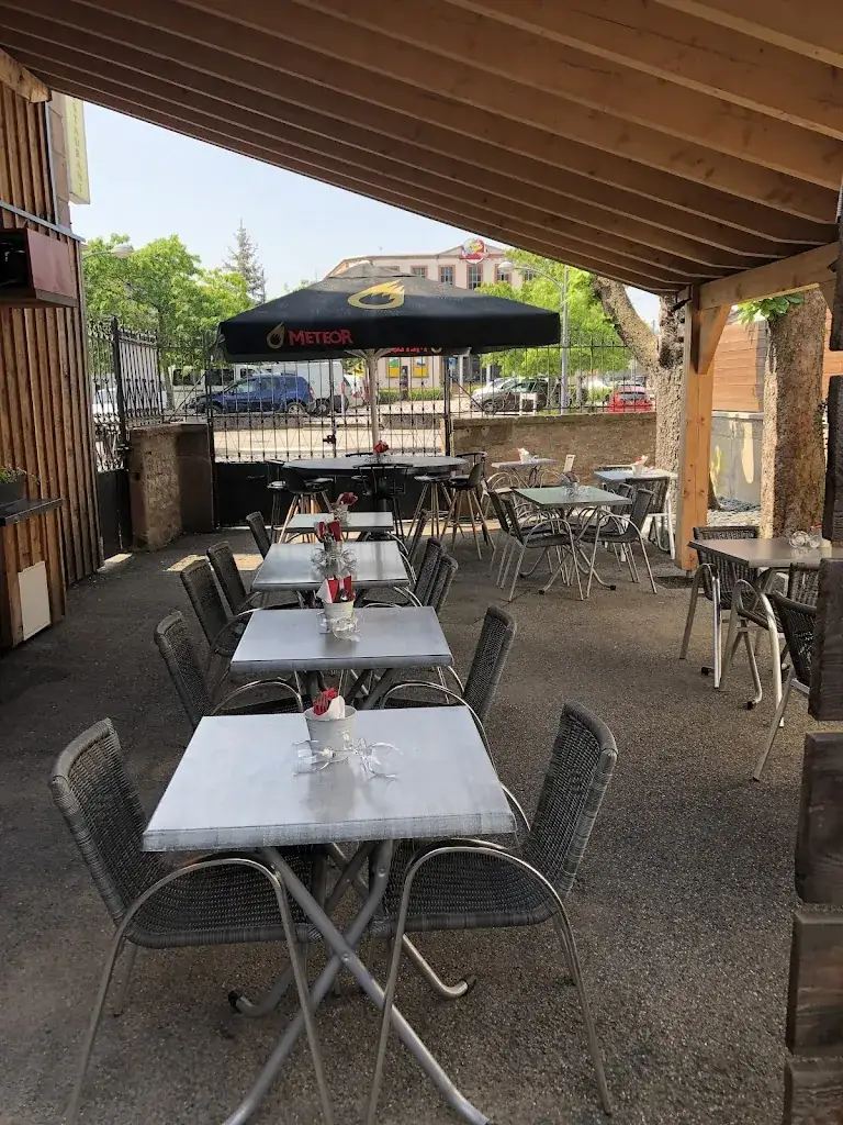 Aux Marronniers restaurant in Raon-l'Étape