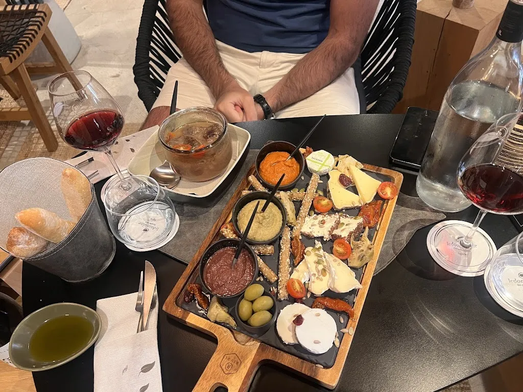 Lorin mamo_🍷 Le Bistrot des Prés Verts à Châteauneuf ⚠️ Réservations max 5 personnes_Châteauneuf_recensione