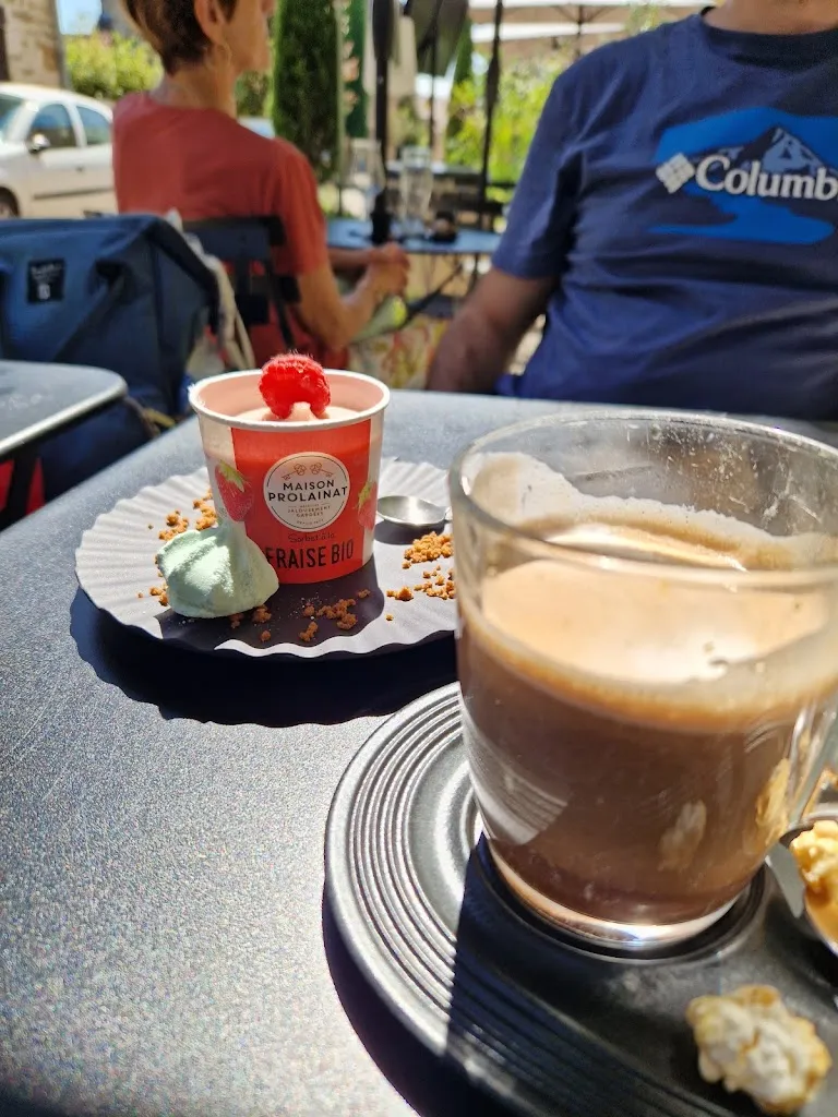 Luiza Holban-Fediuc_🍷 Le Bistrot des Prés Verts à Châteauneuf ⚠️ Réservations max 5 personnes_Châteauneuf_recensione