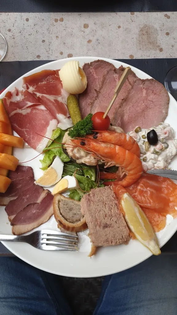 Menu_Restaurant-Pizzeria Le Perroquet_Luxembourg_image_1