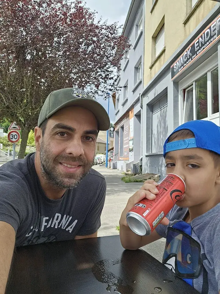 Diego Maniscalco Steil_Snack ender_Ottange_review